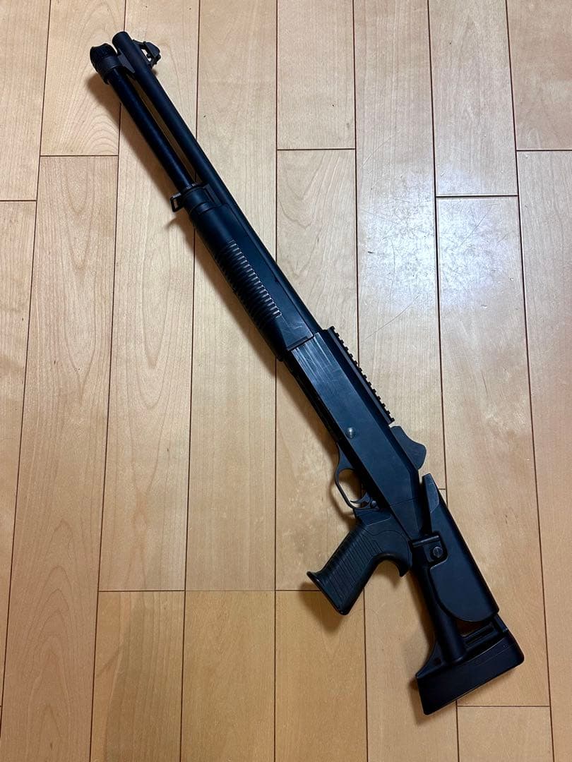 CAW クラフトアップルワークス　M4 ベネリ　エアコッキング　18歳以上