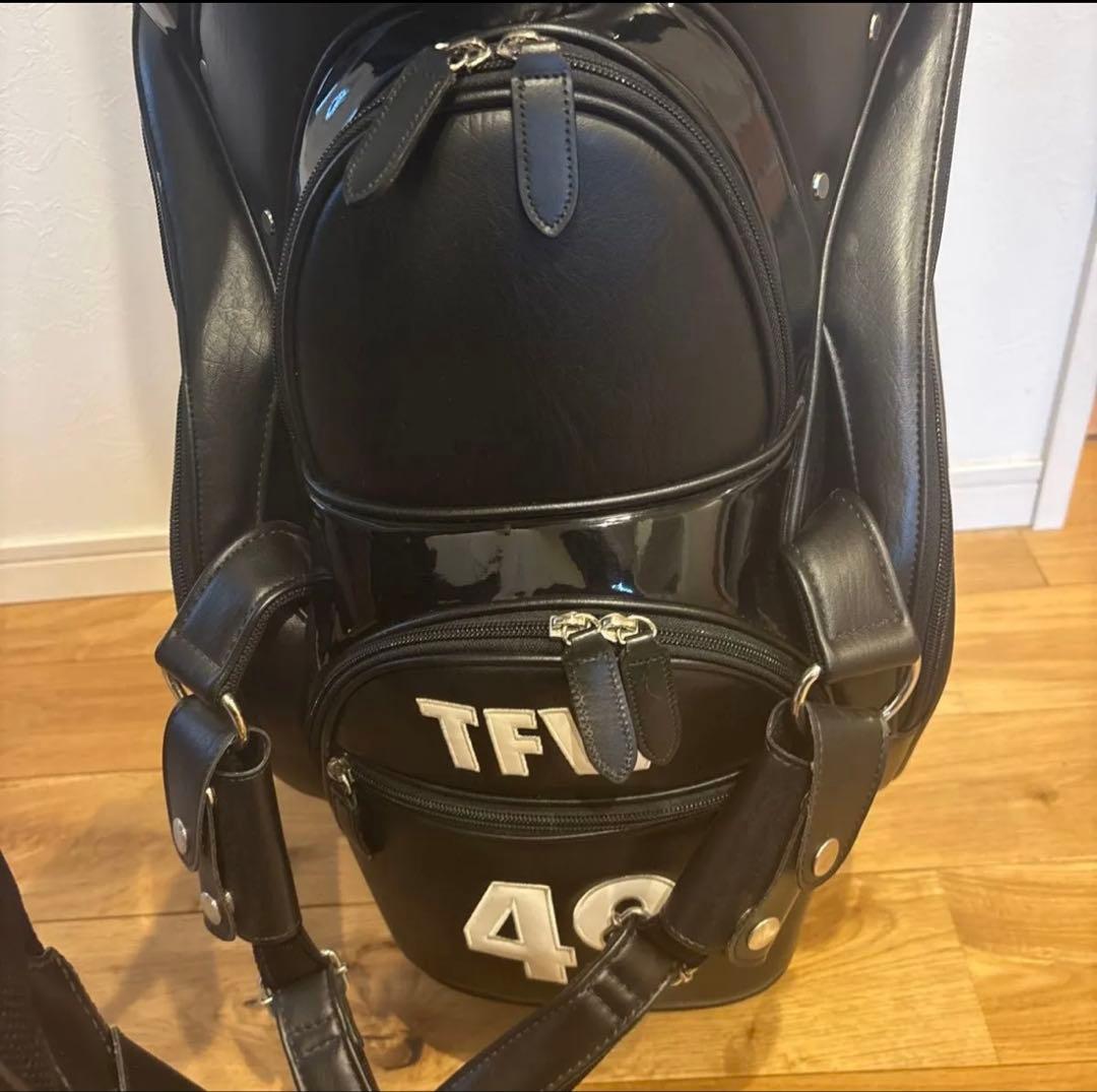 TFW49 ブラック キャディバッグ