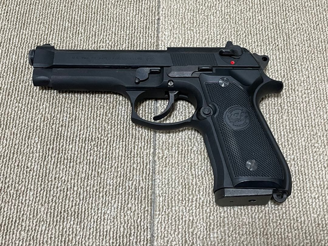 【じる】KSC US 9mm M9 サイレンサー付き