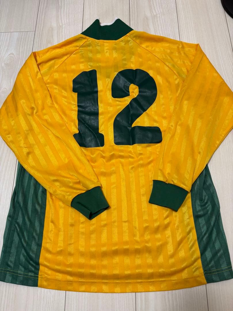 星稜高校サッカー部ユニフォーム　セット PUMA サッカーシャツ 12番