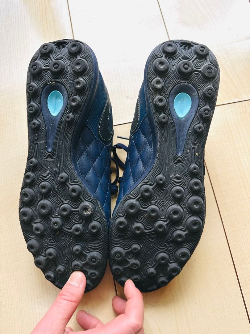 ナイキ サッカーシューズ ネイビー ロナウジーニョモデル