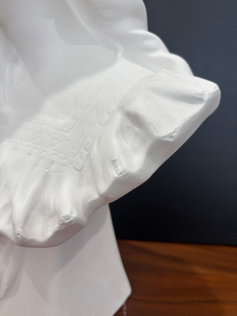 石膏像 スズランの少女 約38cm