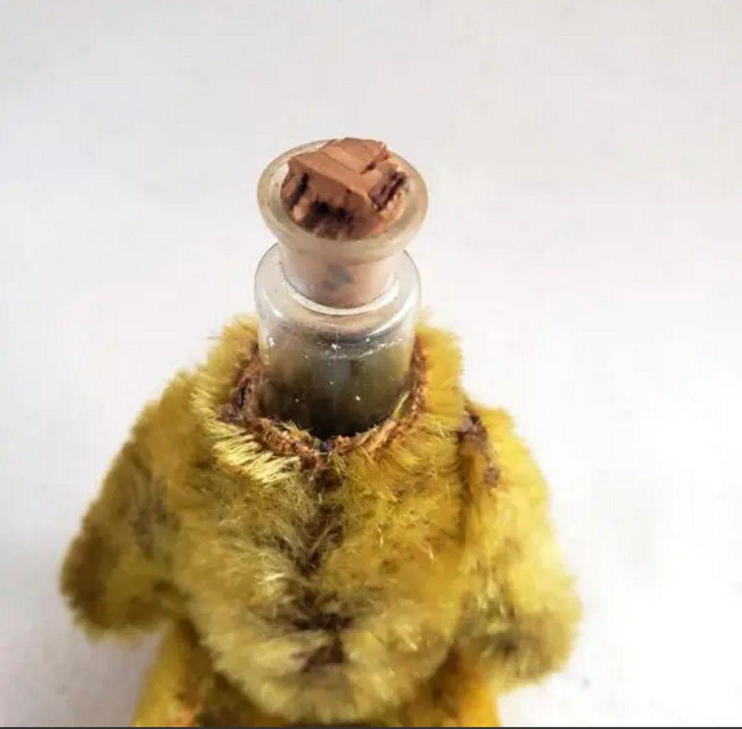 【希少・レア】珍しいサイズschuco 20年代 香水瓶(パヒュームボトル)ベア