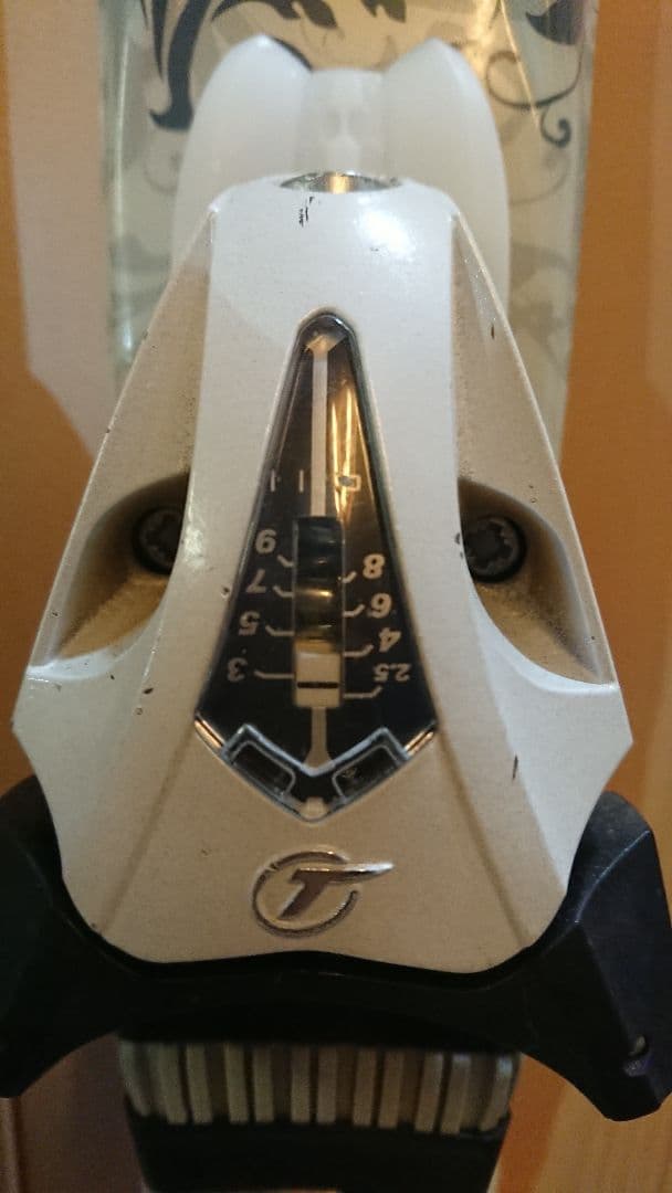 KNEISSL 150cm 簡単調整263~347㎜　クナイスル スキー板