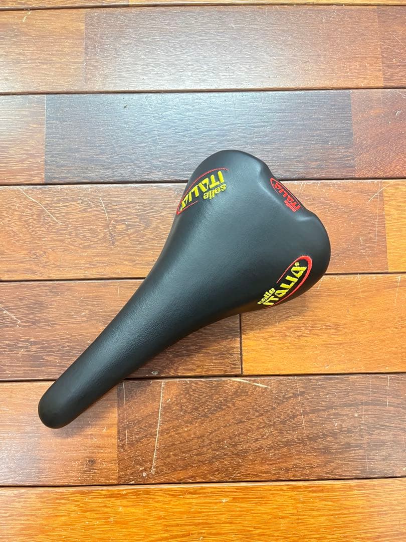 selleITALIA セライタリア FLITE 1990 embroidery