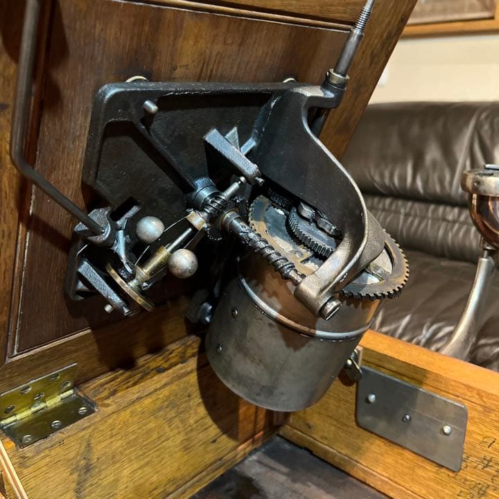 ♫最稀少‼︎ 英国 HMV 大型 GRAMOPHONE ラッパ蓄音機 Victor