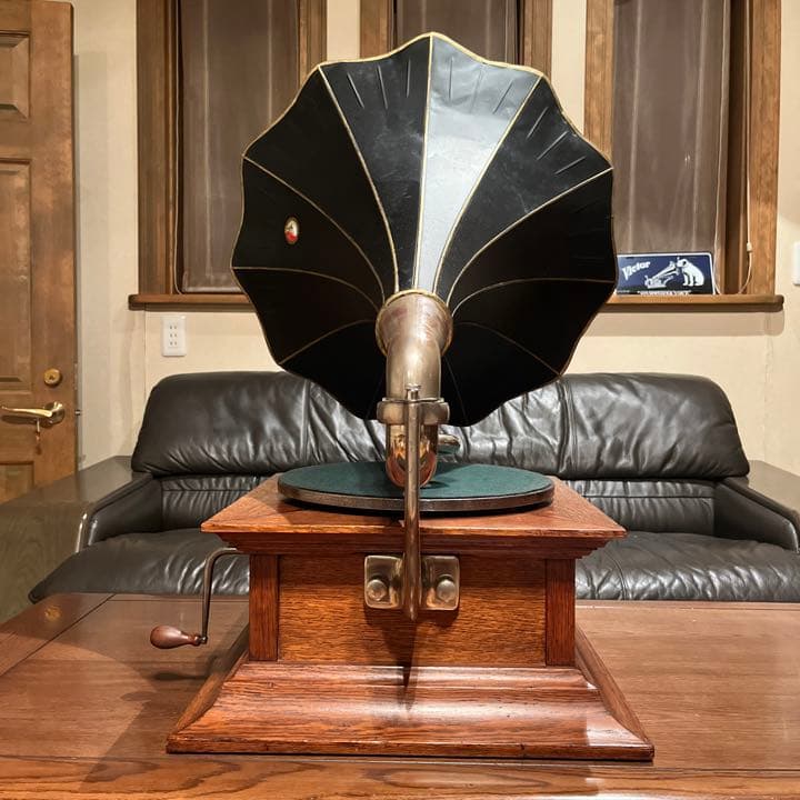 ♫最稀少‼︎ 英国 HMV 大型 GRAMOPHONE ラッパ蓄音機 Victor
