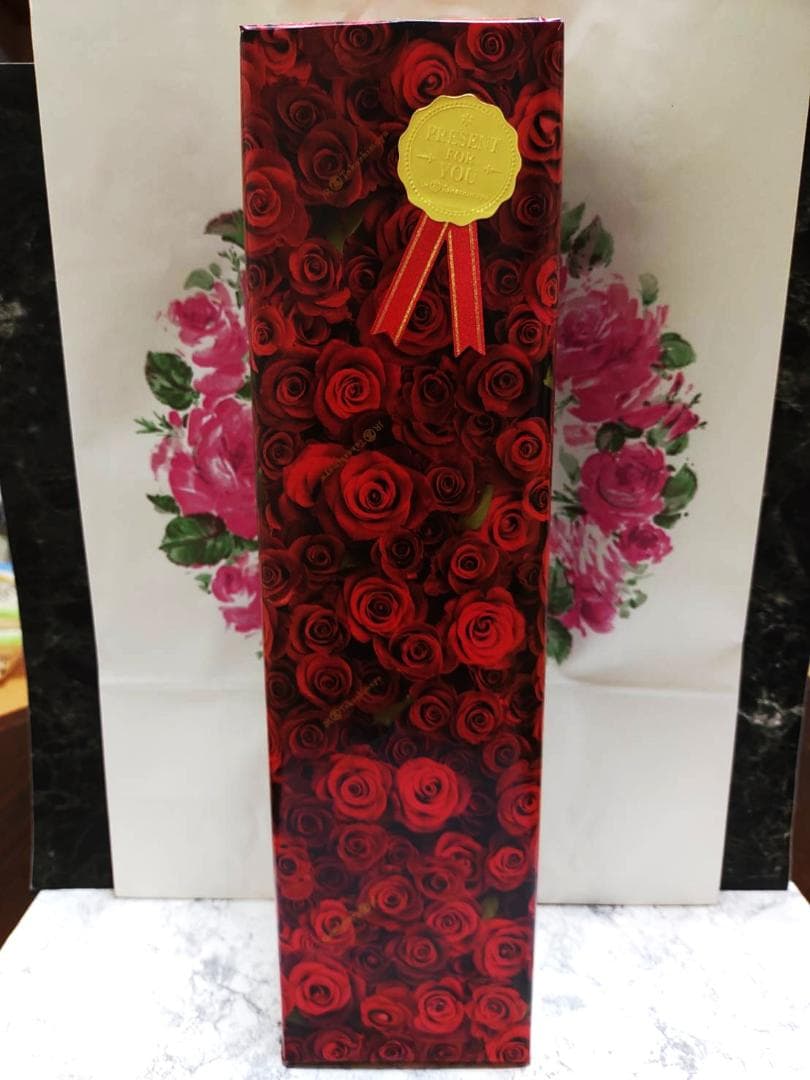 【新品 未開封】森伊蔵 芋焼酎(1,800ml・化粧箱付・ラップ付・包装済)