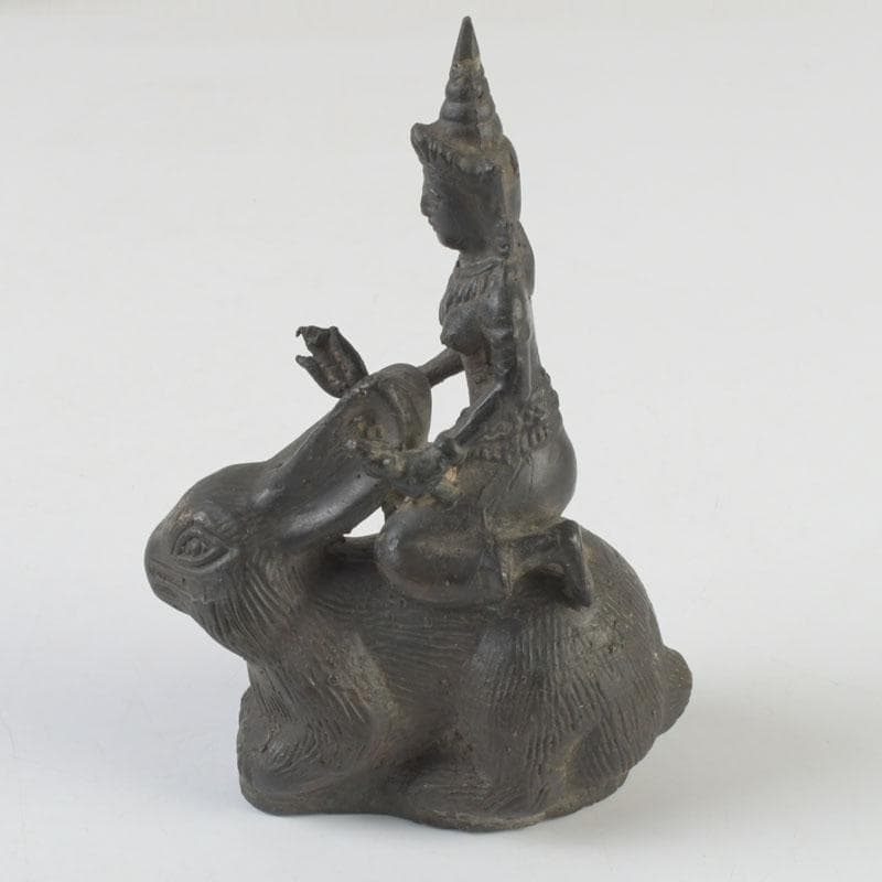 仏教美術　古銅　チベット仏　兎に観音像　仏像　置物　C　9867