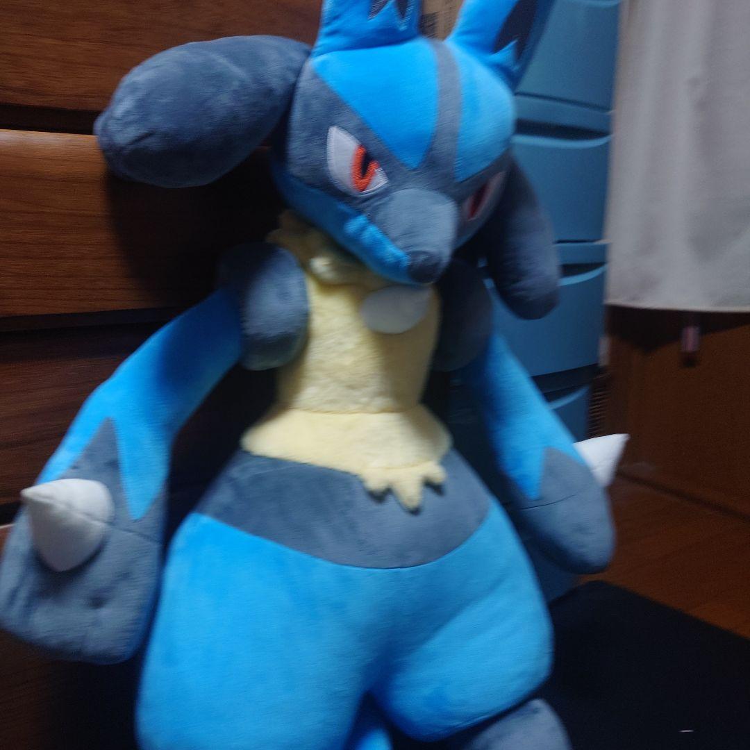 等身大ルカリオ ぬいぐるみ