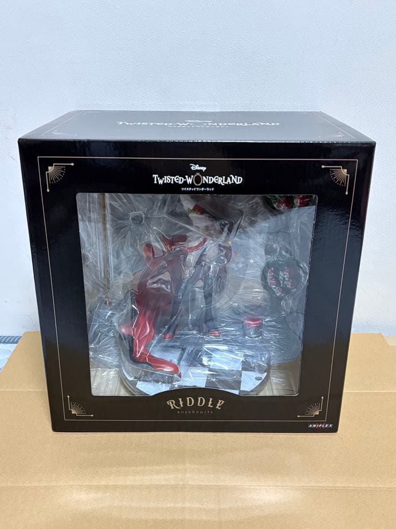 ツイステ　リドル・ローズハート　1/8スケールフィギュア / ディズニー