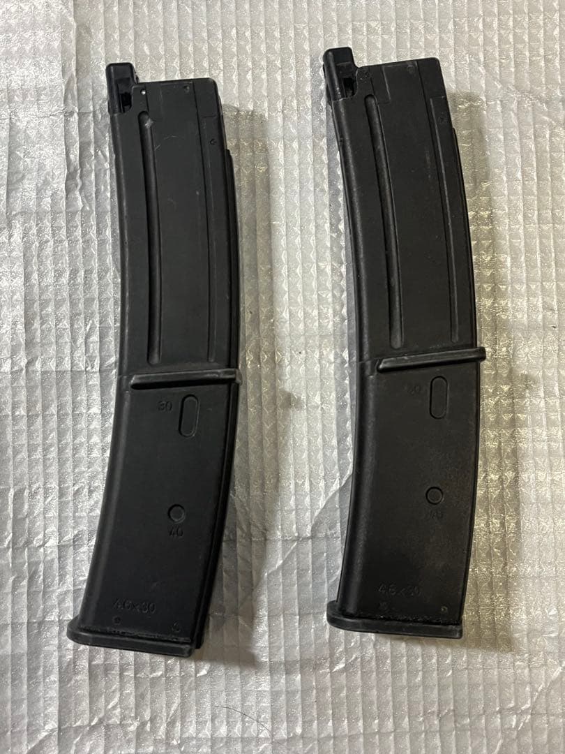 東京マルイ　MP7A1 ガスブローバック　マガジン２本他レールストックアダプタ等