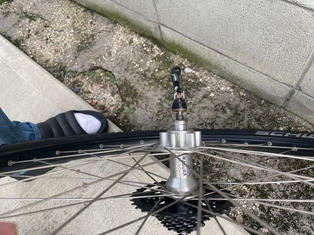 売切値下げ　MTB 26インチ　ホイールタイヤセット　ARAYA