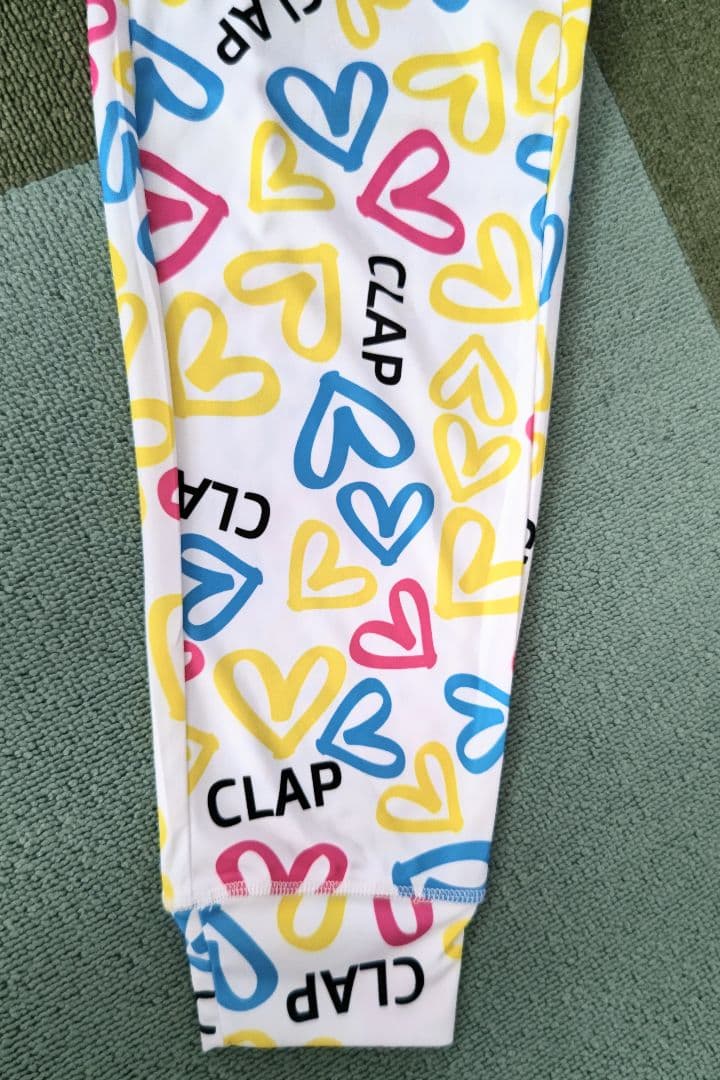 clap クラップ　百貨店限定　LIMITED ハートハートクロップドパンツ