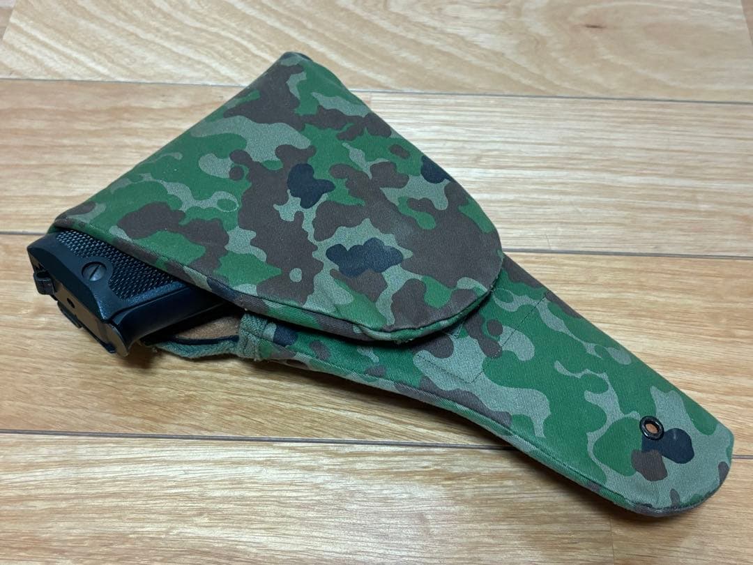 陸上自衛隊 9ｍｍ拳銃用茶革ホルスター 迷彩カバー タナカ 9mm拳銃 ASGK