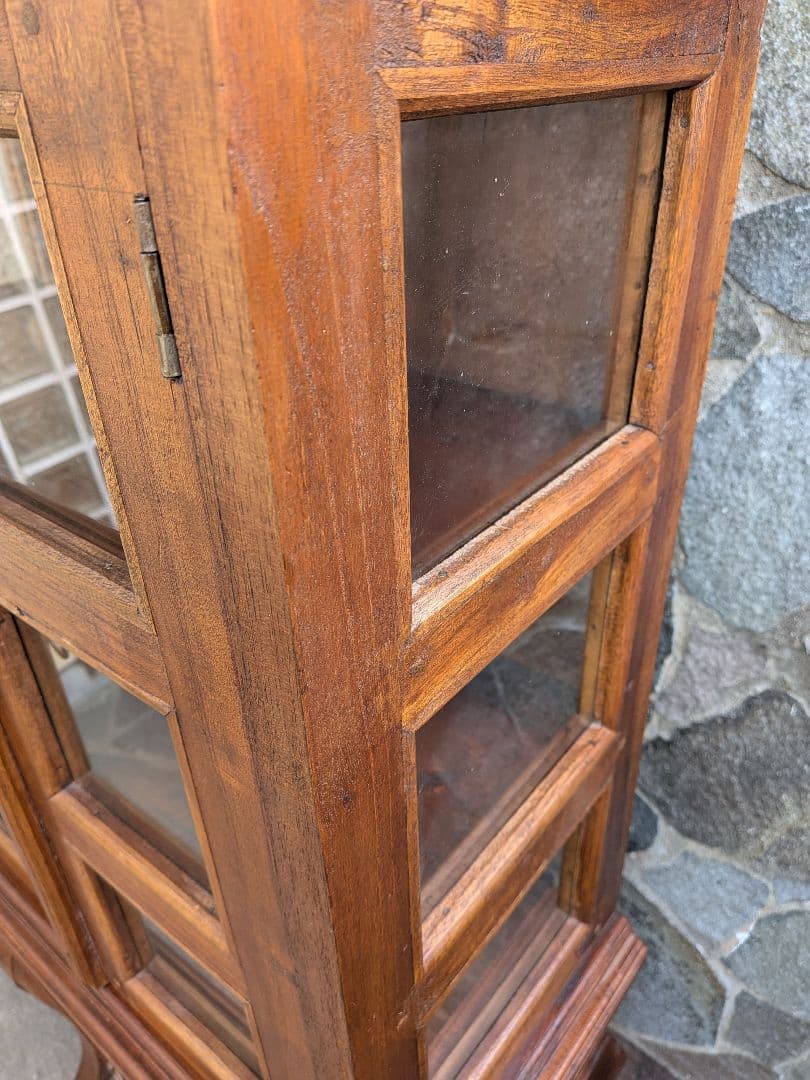 アンティーク木製の猫脚ガラスキャビネット　ケビントキャビネット