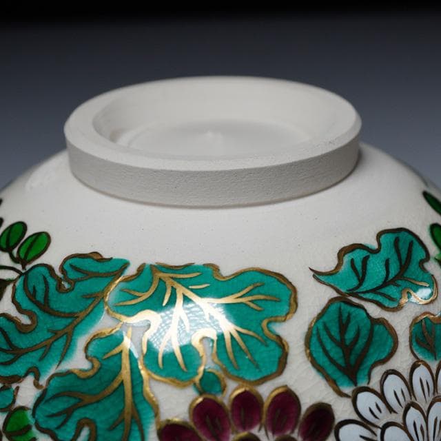 杉田祥平　色絵秋草画茶碗　共箱　清閑寺窯　茶道具　抹茶碗　京焼