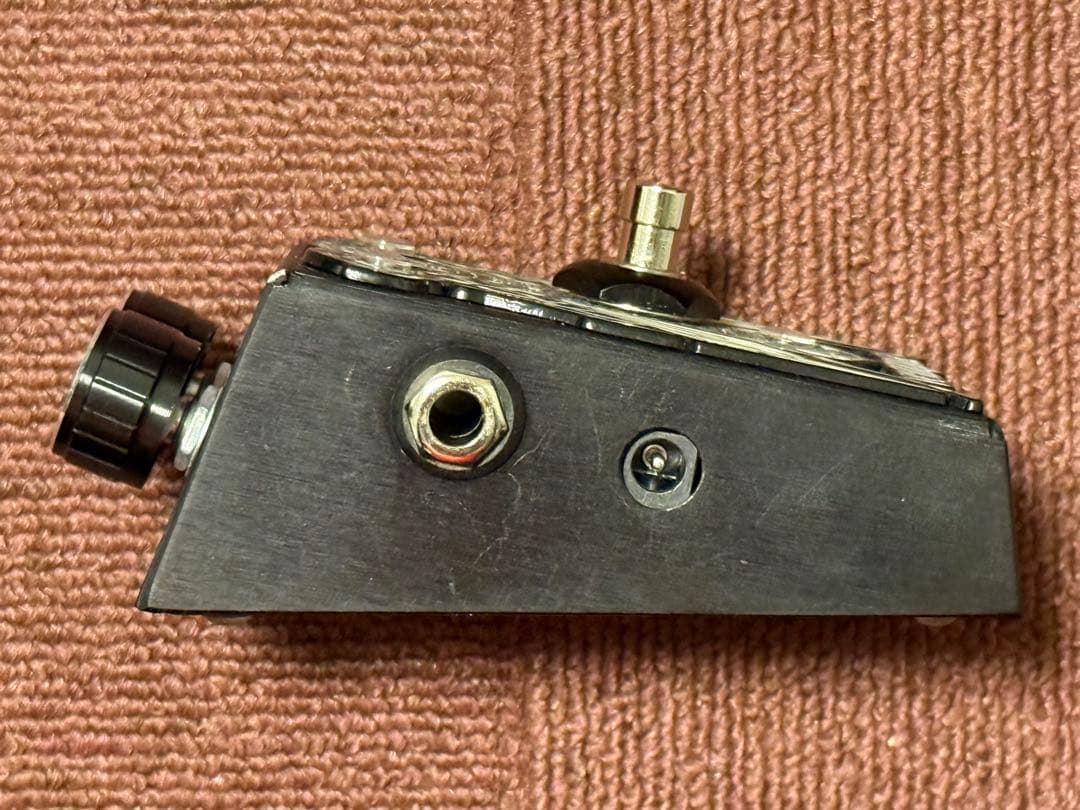 ギター Beetronics Black Bee Edition Vezzpa Fuzz