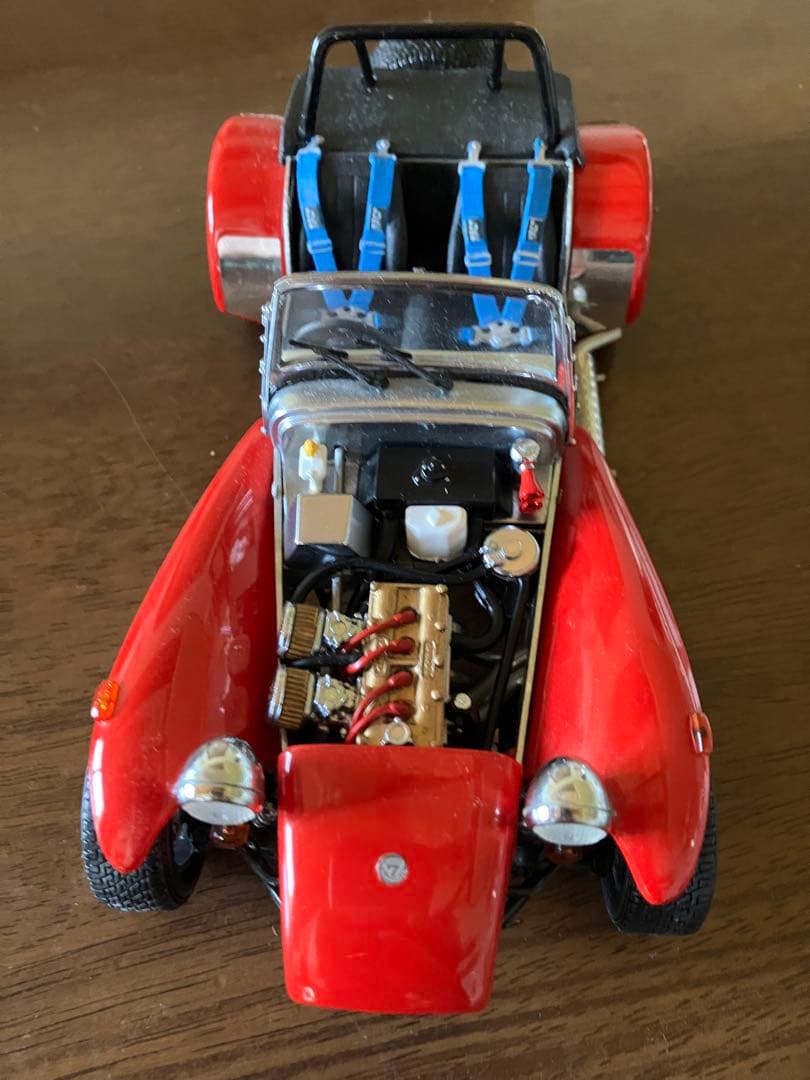 京商1/18CATERHAM SUPER SEVEN ミニカーレッド/シルバー