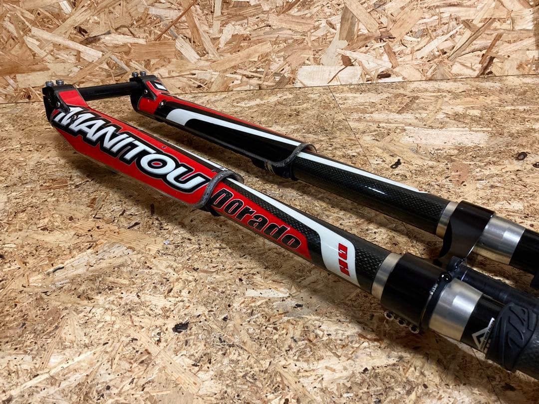 Manitou Dorado カーボン×アルミ 倒立フォーク