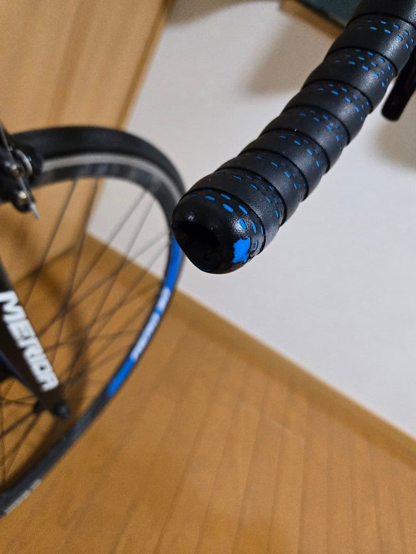 MERIDA REACTO 400 ロードバイク ブラック/ホワイト/ブルー