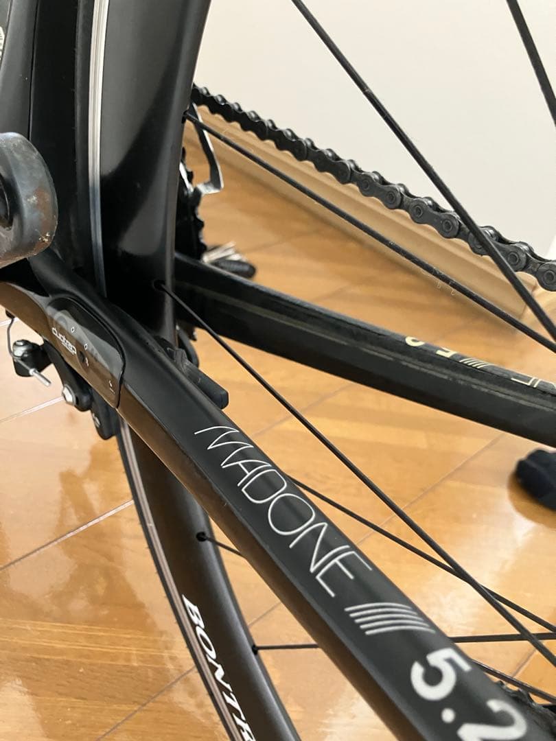 トレック マドン5.2 ロードバイク