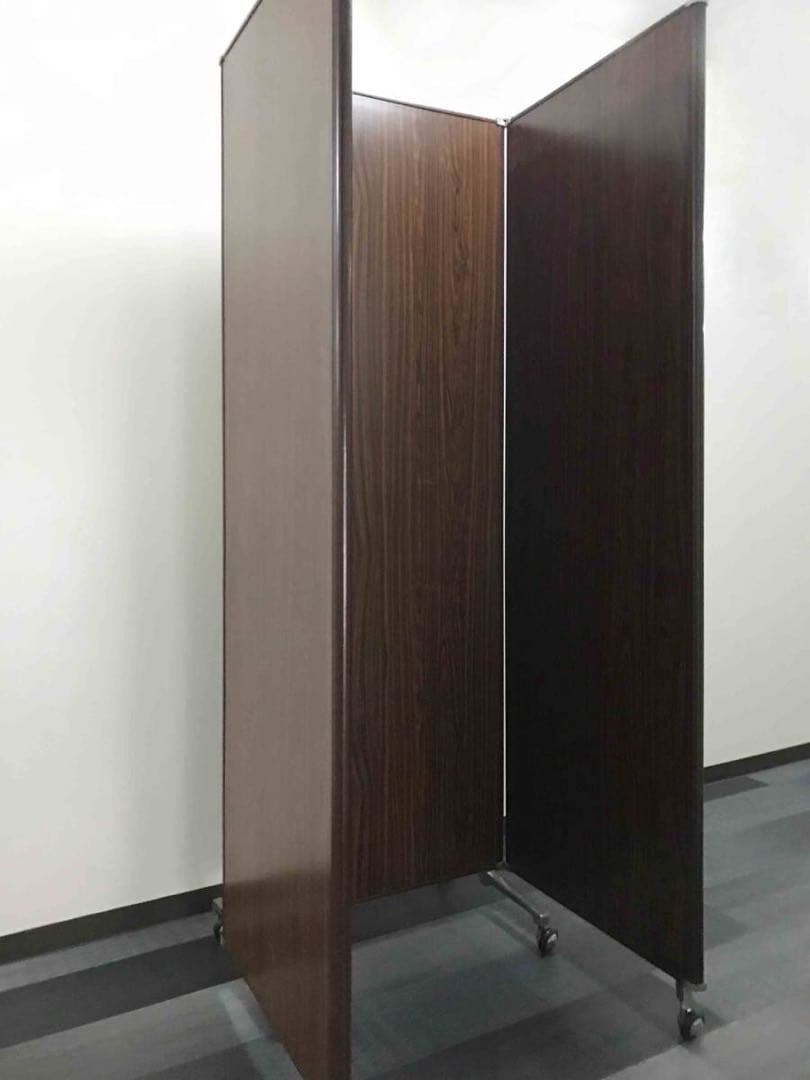 オカムラ OKAMURA 折りたたみパーテーション キャスター 可動