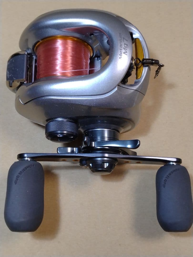 中古良品　シマノ 07メタニウムMg7 右ハンドル