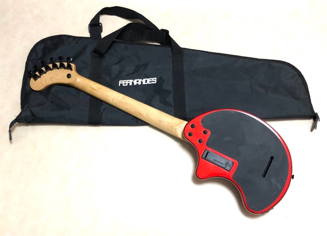 【超美品】ZO-3 芸達者 MR アンプ内蔵ミニギター 専用ケース付 ぞうさん