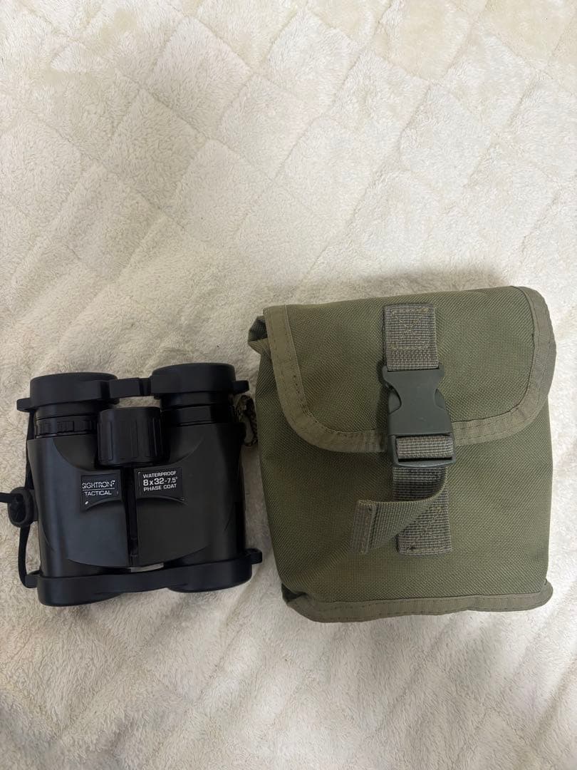 Sightron サイトロン　8x32 防水双眼鏡 収納ケース付き
