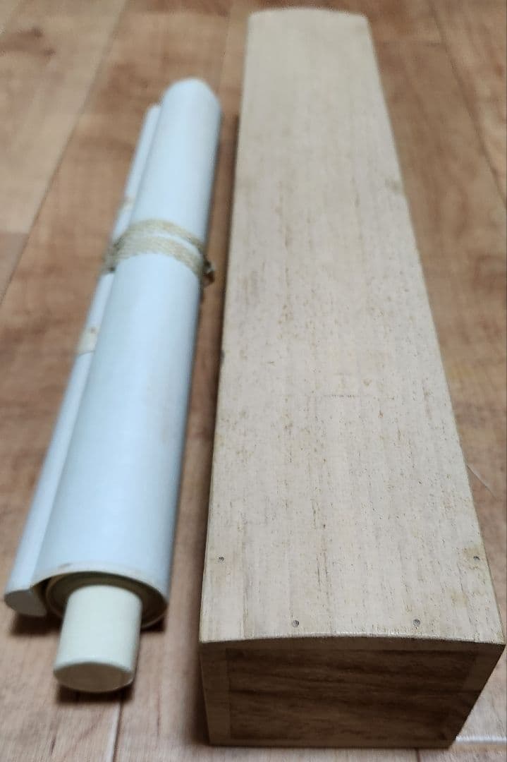 【牡丹に雀図】関龍影 2686 ピンクボタンにスズメ 掛け軸 肉筆