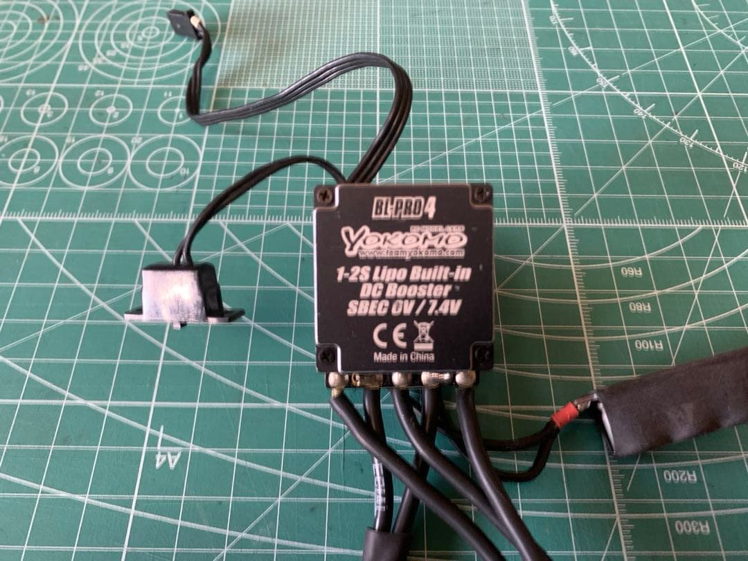 ヨコモ　BL-PRO4 ドリフトスペック　アンプecs