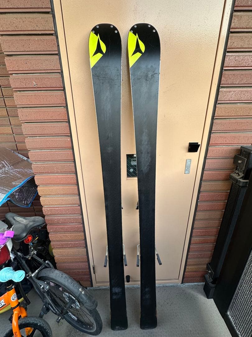 アトミック　Nomad Blackeye Ti スキー板＋バインディングセット