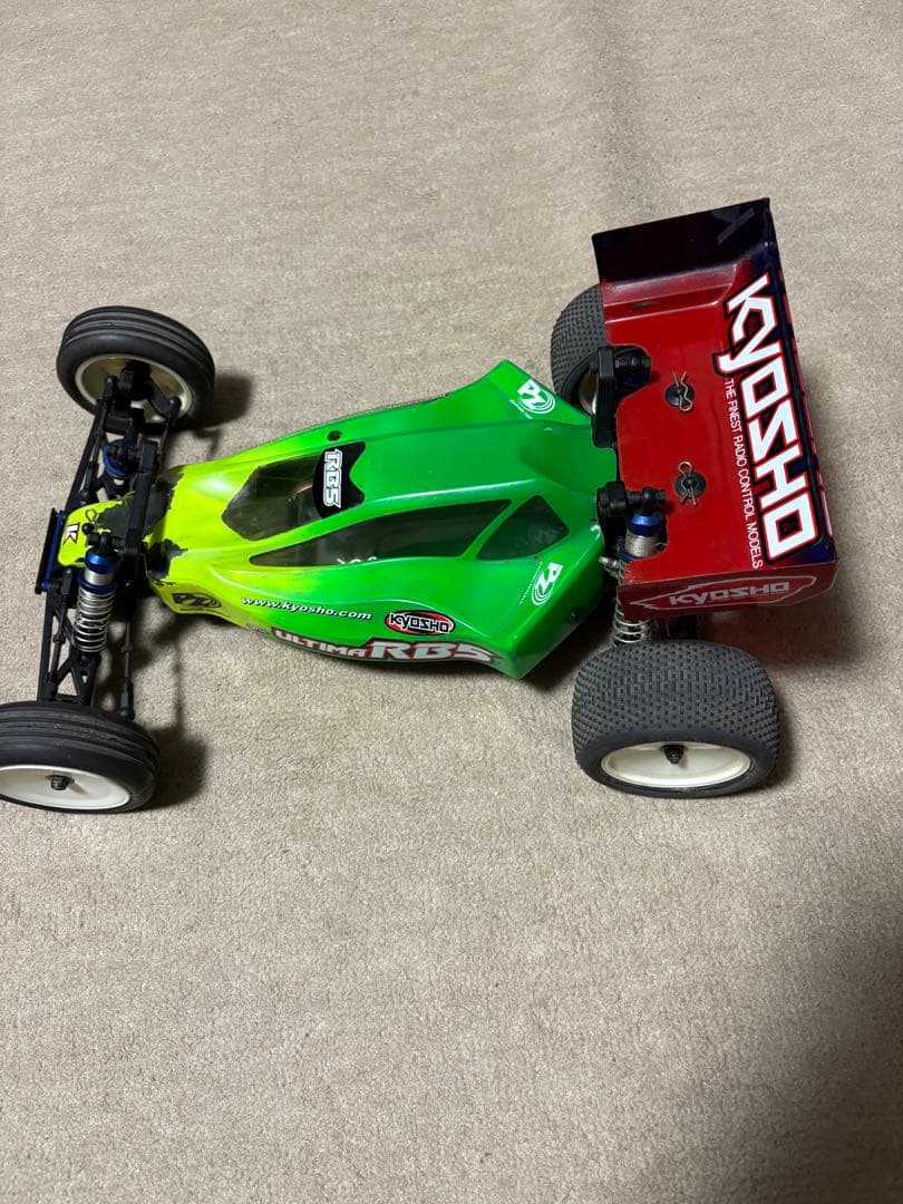 京商￼アルティマ￼RB5 1/10 RCバギー