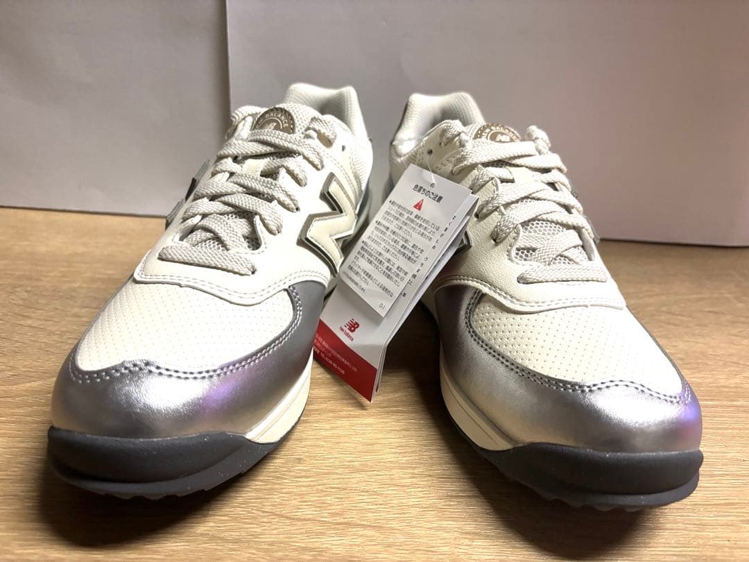 未使用24cm 2E ニューバランスゴルフ WGS574S3 ホワイト/シルバー