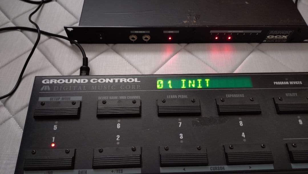 値下げしました　GCX Ground Control 　エフェクタースイッチャー