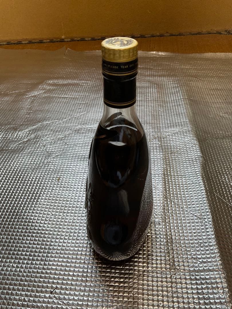 ヘネシーコニャックVS700mlスタンダードボトル　3本目【古酒　フランス】。