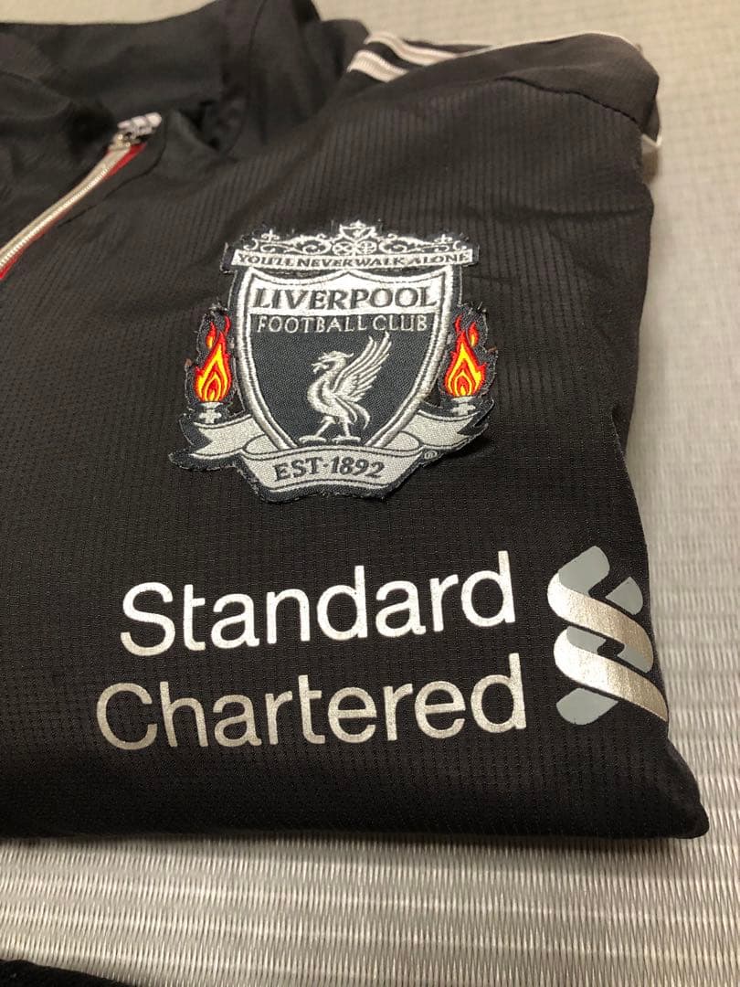 リバプール adidas 上下セット Oサイズ プレゼンテーションスーツ