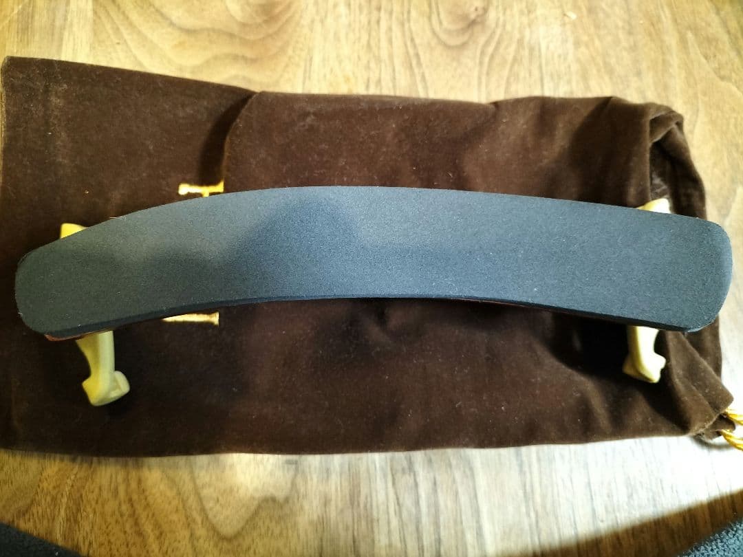 KUN Bravo　肩当て　4/4