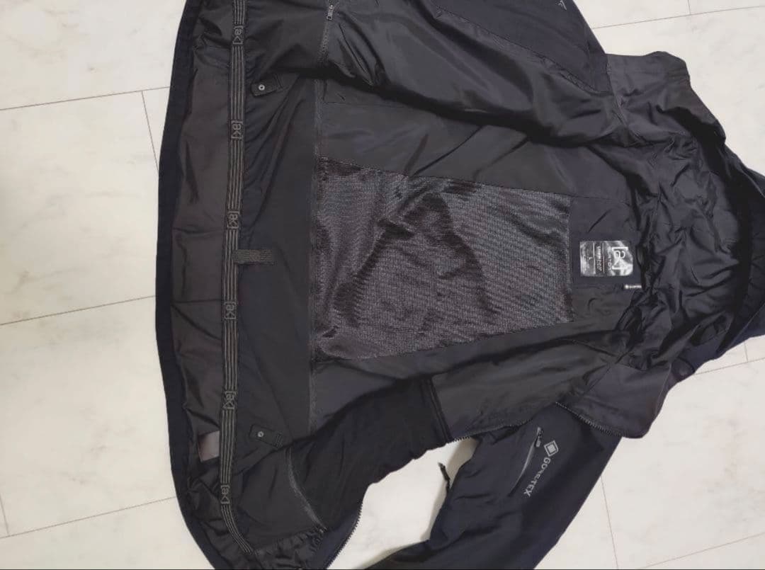 [ak] BURTON ak スキースノーボードウェア Lサイズ　上下セット