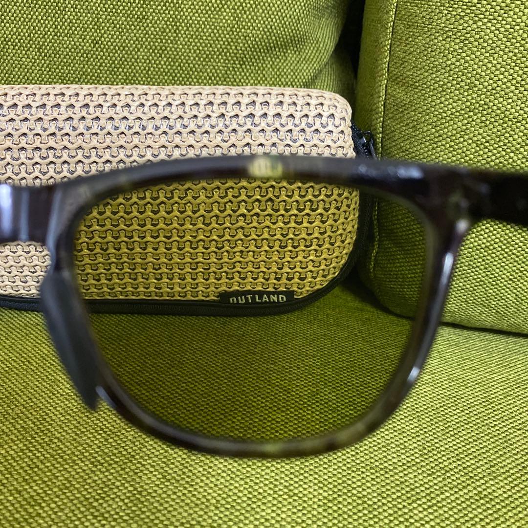 OUTLAND 偏光サングラス ケース付き