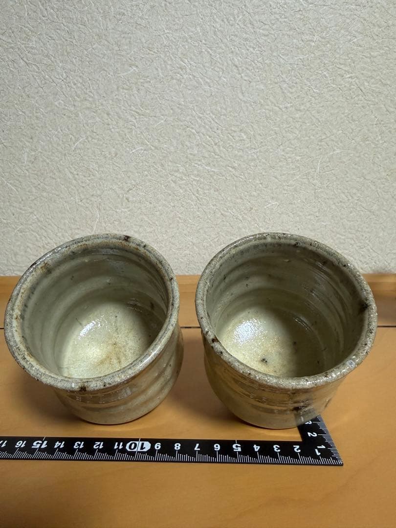 井上東也作　唐津焼　湯呑　コップ　陶磁器　骨董　こつとう