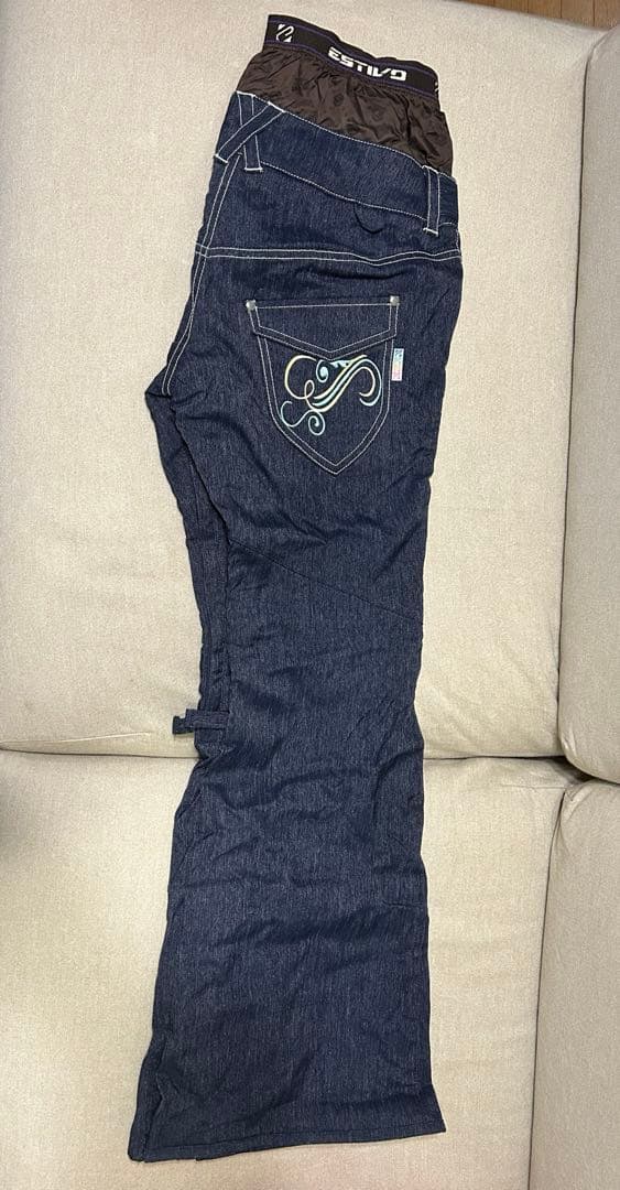 エスティボ ESTIVO スノボウェア　パンツ　デニム　レディース　M 美品