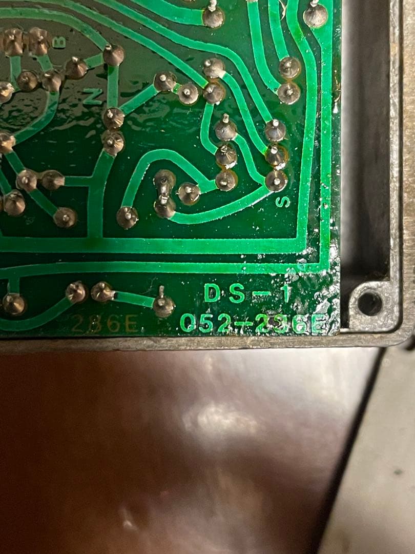 BOSS DS-1 日本製　made in JAPAN 全角ハイフン