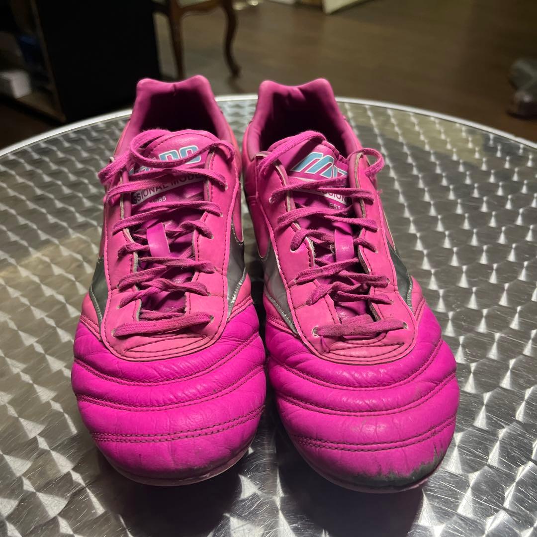 ミズノモレリア 海外限定カラー