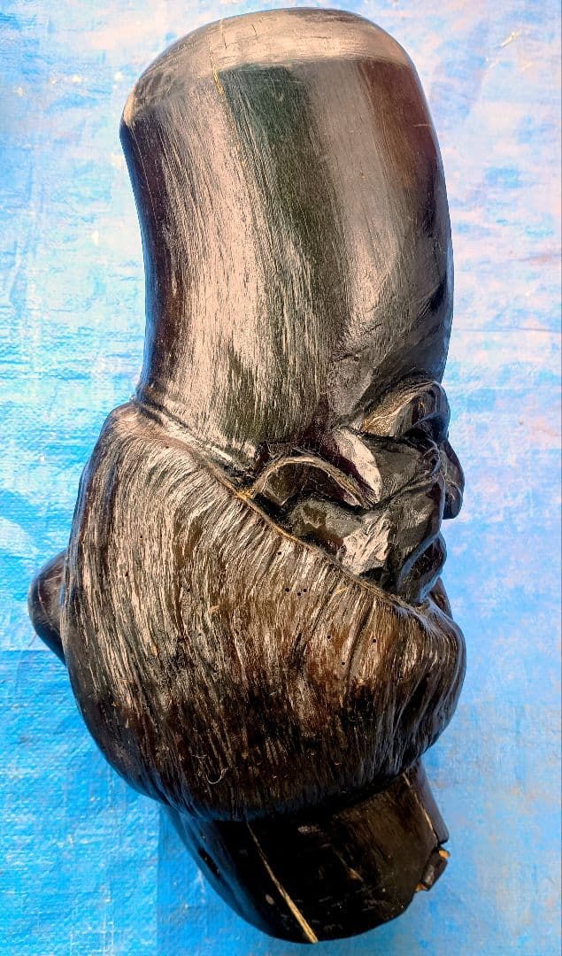 自然天然素材(木)の木彫時代物作者不明作印アリ中国と思れますとても珍です