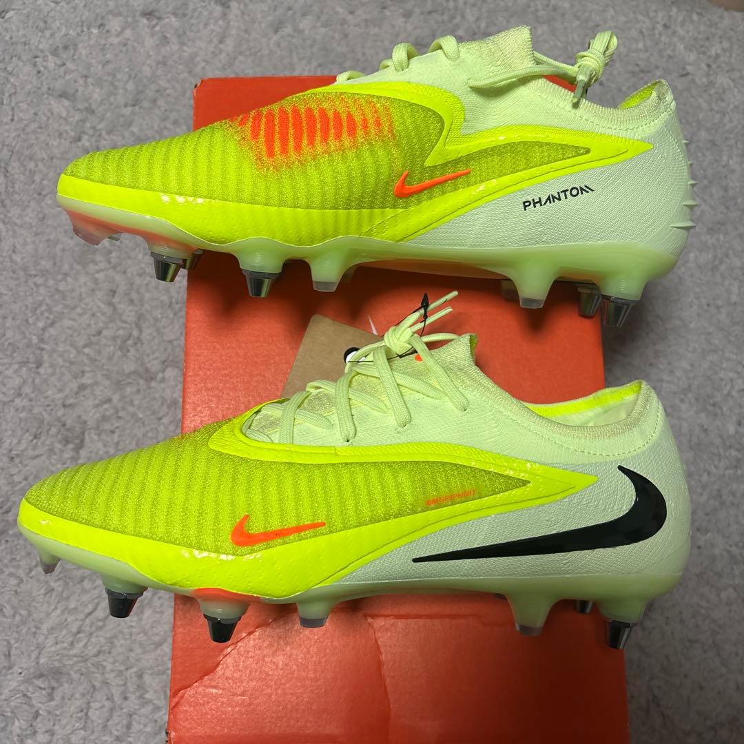 シューズ PHNTOM 6 LOW ELITE SG-PRO P