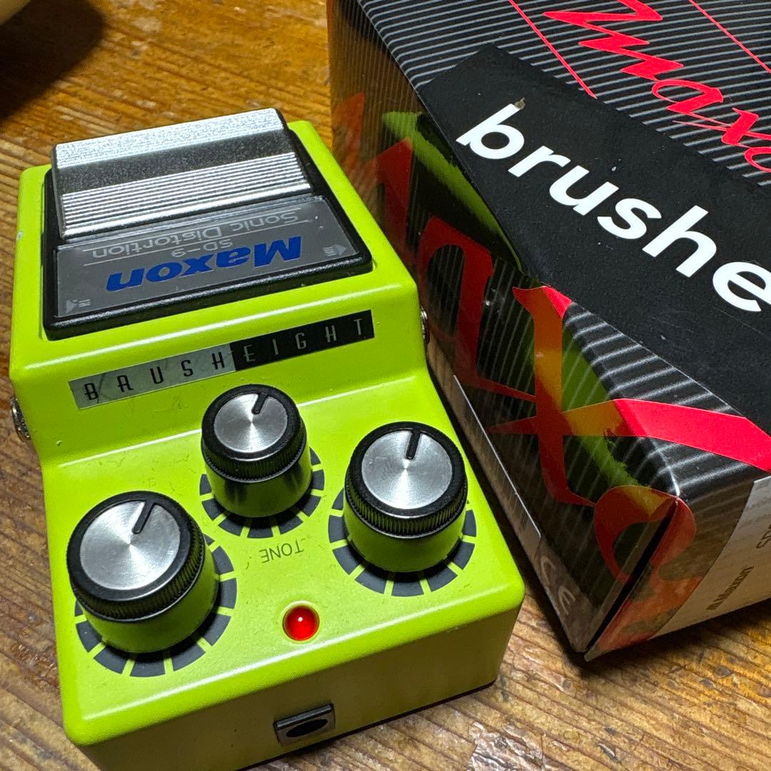 ギター brush eight Maxon SD-9