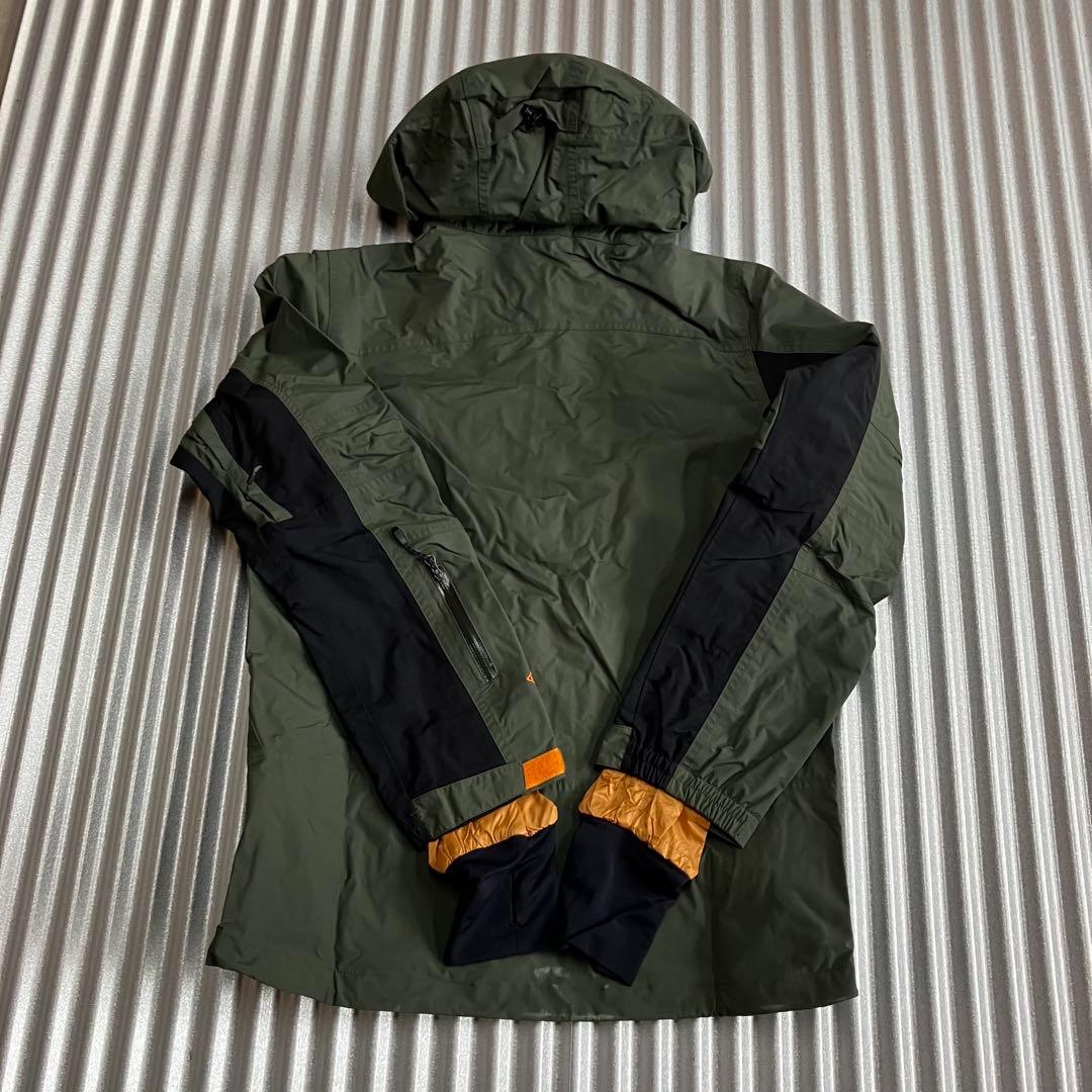 未使用　コロンビア　スノボウェア　ジャケット　メンズ　アウター M