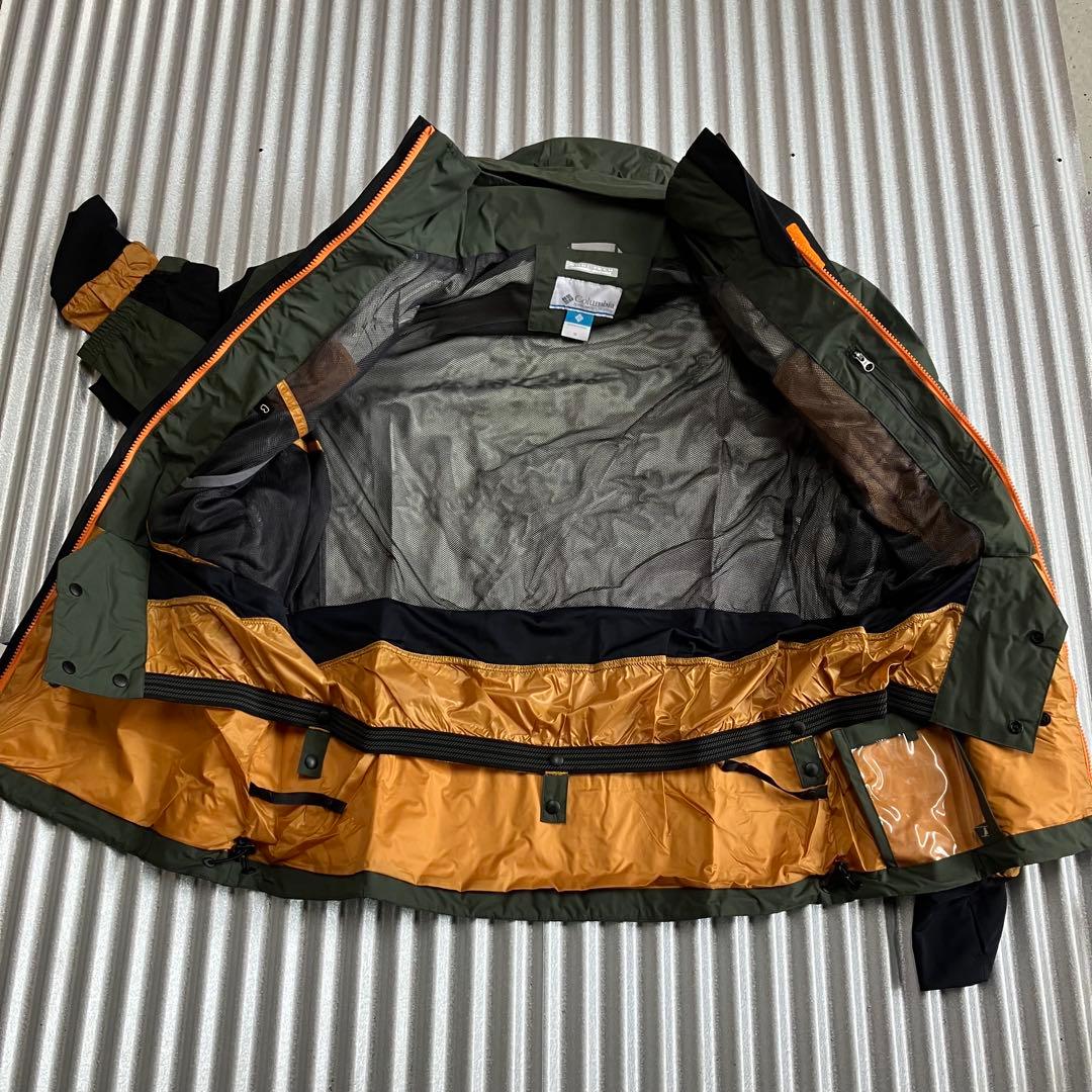 未使用　コロンビア　スノボウェア　ジャケット　メンズ　アウター M